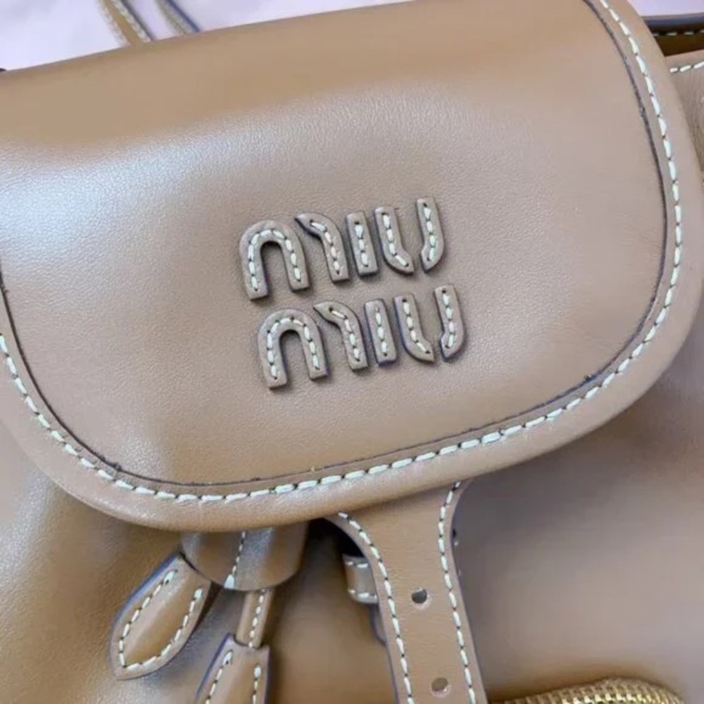 Miumiu preppy backpack - Picture 3 of 9
